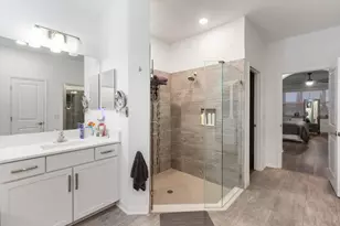 33239 Kateland Dr, Wesley Chapel, FL 33545 - Photo 44