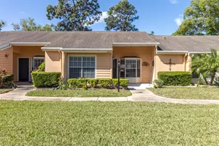 4817 Grist Mill Cir, New Port Richey, FL 34655 - Photo 2