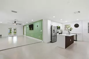 9900 W Riverwood Dr, Crystal River, FL 34428 - Photo 42