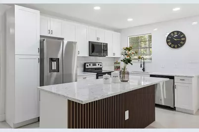 9900 W Riverwood Drive, Crystal River, FL 34428 - Photo 4