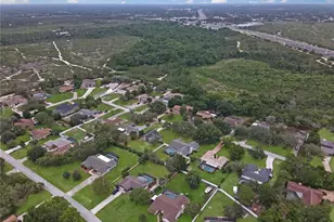 8262 Delaware Dr, Weeki Wachee, FL 34607 - Photo 98