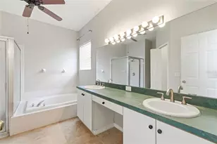 1623 Crossvine Ct, Trinity, FL 34655 - Photo 24