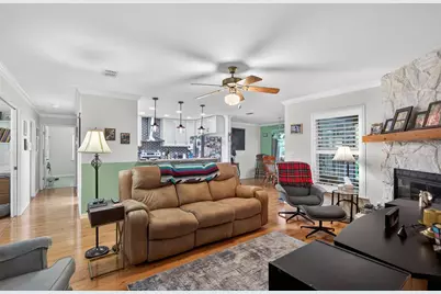12293 Wolf Den Road, Weeki Wachee, FL 34614 - Photo 10
