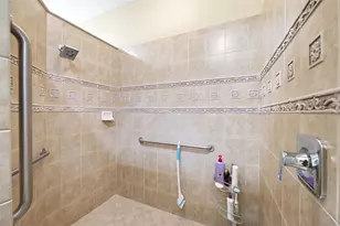 107 Silver Falls Dr Dr, Apollo Beach, FL 33572 - Photo 38