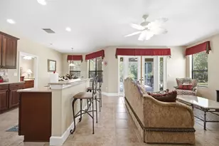 107 Silver Falls Dr Dr, Apollo Beach, FL 33572 - Photo 8