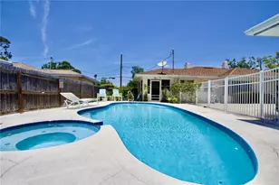 411 Pleasant St, Clearwater, FL 33755 - Photo 6