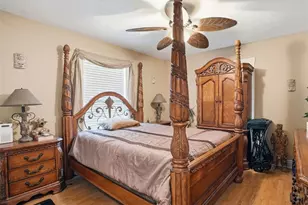 24050 Winding Creek Dr, Brooksville, FL 34601 - Photo 16