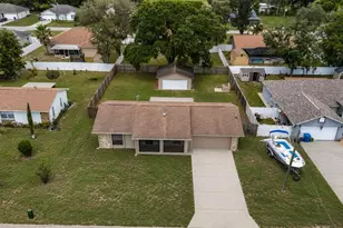 3255 Amherst Ave, Spring Hill, FL 34609 - Photo 4