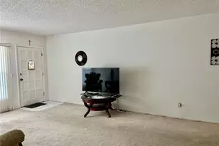 2359 Finlandia Ln, Clearwater, FL 33763 - Photo 8