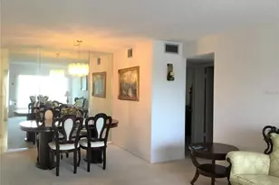2359 Finlandia Ln, Clearwater, FL 33763 - Photo 8