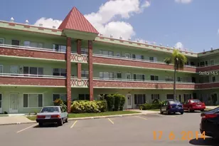 2359 Finlandia Ln, Clearwater, FL 33763 - Photo 2
