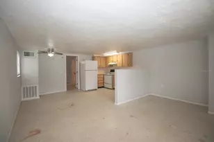 5615 Van Doren Ave, New Port Richey, FL 34652 - Photo 2