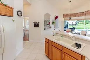 4072 Misty View Dr, Spring Hill, FL 34609 - Photo 14