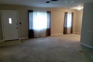906 Oak Dr, Leesburg, FL 34748 - Photo 2