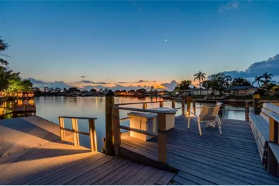 5851 Cachette De Riviera Court, New Port Richey, FL 34655 - Photo 8