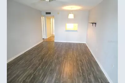 4908 38th Way S #303, Saint Petersburg, FL 33711 - Photo 8