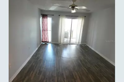 4908 38th Way S #303, Saint Petersburg, FL 33711 - Photo 6