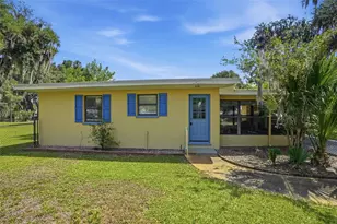 951 Co Rd 453, Lake Panasoffkee, FL 33538 - Photo 2