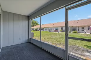 9031 Warwick Ln, New Port Richey, FL 34655 - Photo 30