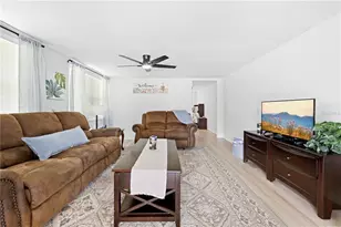 7281 Aberdeen Ct, Weeki Wachee, FL 34607 - Photo 6