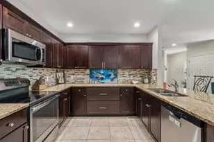 994 Celtic Cir, Tarpon Springs, FL 34689 - Photo 4