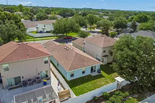 10226 Perthshire Cir, Land O Lakes, FL 34638 - Photo 2