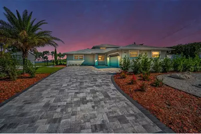1620 Sea Breeze Drive, Tarpon Springs, FL 34689 - Photo 2