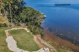 1620 Seabreeze Dr, Tarpon Springs, FL 34689 - Photo 60
