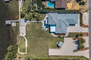 1620 Seabreeze Dr, Tarpon Springs, FL 34689 - Photo 88