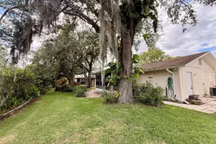 8634 Winding Wood Dr, Port Richey, FL 34668 - Photo 32