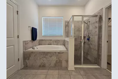 863 W Bayshore Drive, Tarpon Springs, FL 34689 - Photo 12