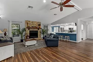 11487 Trumbull Dr, Spring Hill, FL 34609 - Photo 10