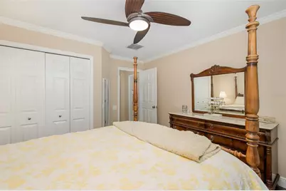 321 Waterford Circle E, Tarpon Springs, FL 34688 - Photo 16