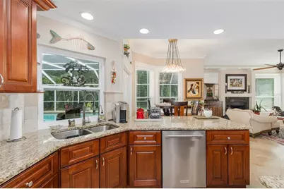 321 Waterford Circle E, Tarpon Springs, FL 34688 - Photo 26