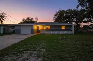 8317 Liman Dr, New Port Richey, FL 34653 - Photo 2