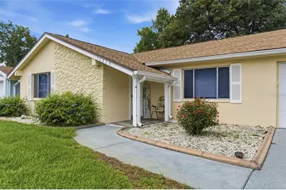 12219 Quail Run Row, Bayonet Point, FL 34667 - Photo 4