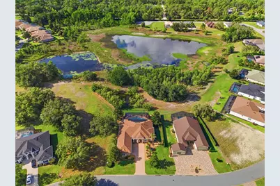 9118 Mississippi Run, Weeki Wachee, FL 34613 - Photo 38
