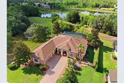 9118 Mississippi Run, Weeki Wachee, FL 34613 - Photo 2
