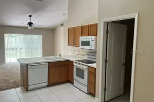 5038 Ayrshire Dr, Spring Hill, FL 34609 - Photo 4