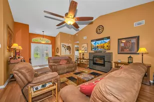 1015 Flora Vista St, Trinity, FL 34655 - Photo 8