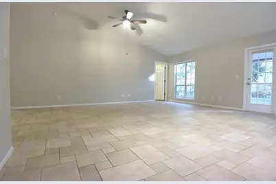 1672 Countrywood Street, Tarpon Springs, FL 34689 - Photo 10