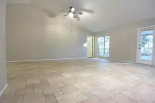 1672 Countrywood St, Tarpon Springs, FL 34689 - Photo 10