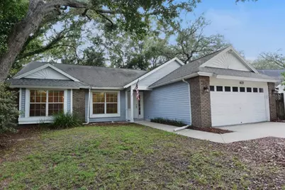 1672 Countrywood Street, Tarpon Springs, FL 34689 - Photo 4