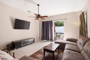 34507 Smart Dr, Zephyrhills, FL 33541 - Photo 16