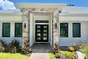 10928 Osceola Dr, New Port Richey, FL 34654 - Photo 2