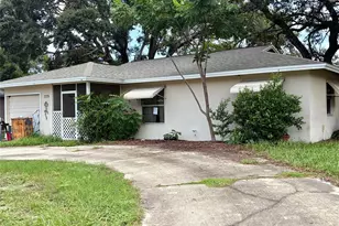 7179 Spring Hill Dr, Spring Hill, FL 34606 - Photo 2