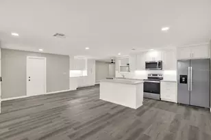 9756 Horizon Dr, Spring Hill, FL 34608 - Photo 4