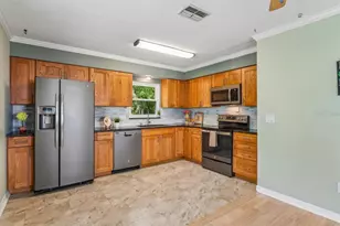 6016 Wilds Dr, New Port Richey, FL 34653 - Photo 4