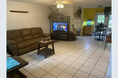 2005 Hudson Ct, Oldsmar, FL 34677 - Photo 6