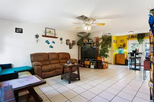 2005 Hudson Ct, Oldsmar, FL 34677 - Photo 6